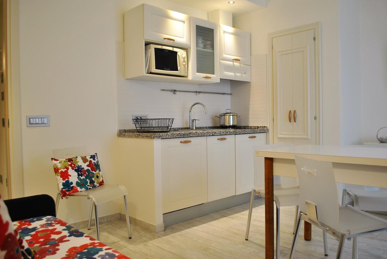 לאיגואליה Hotel Residence Baiadelsole מראה חיצוני תמונה