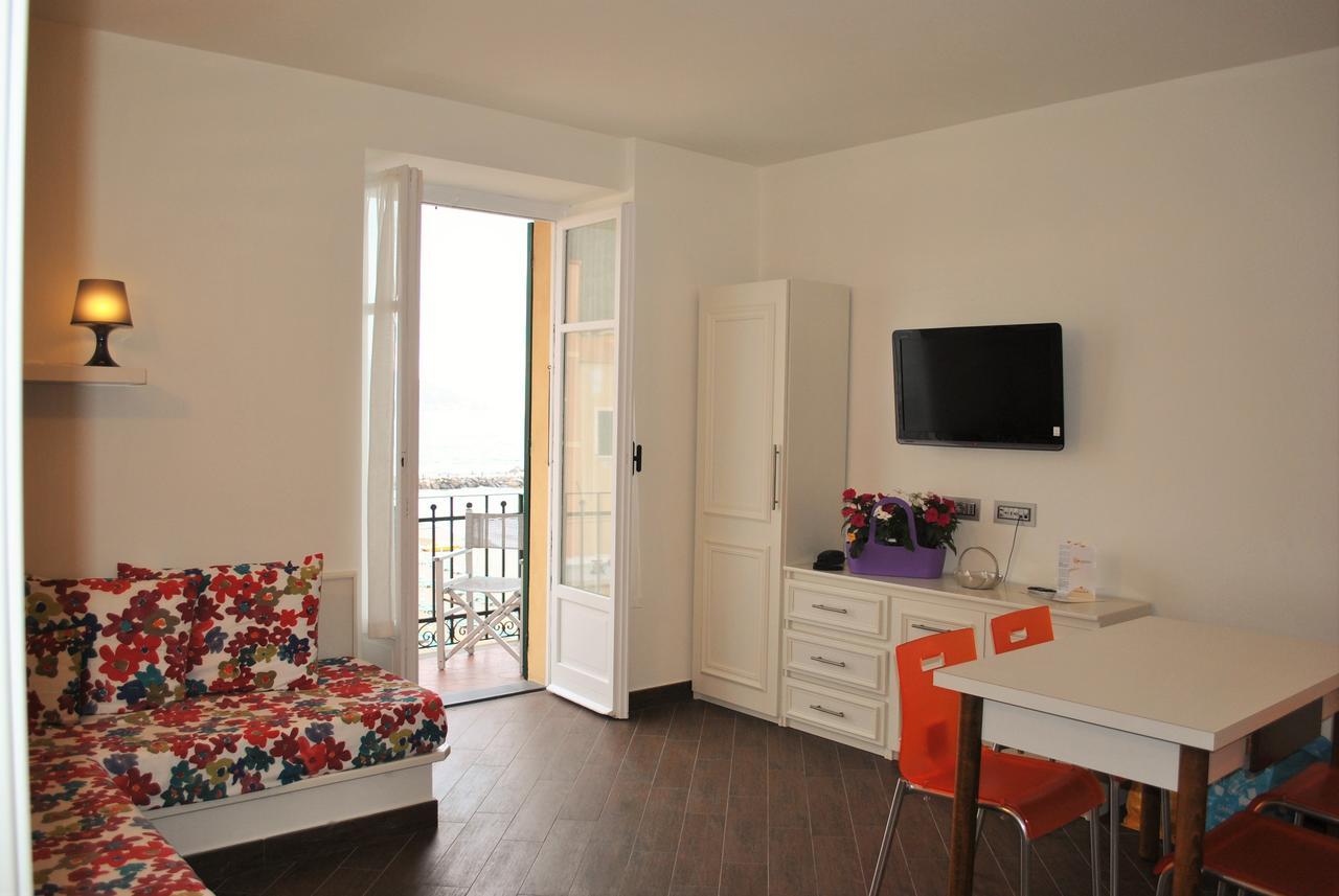 לאיגואליה Hotel Residence Baiadelsole מראה חיצוני תמונה