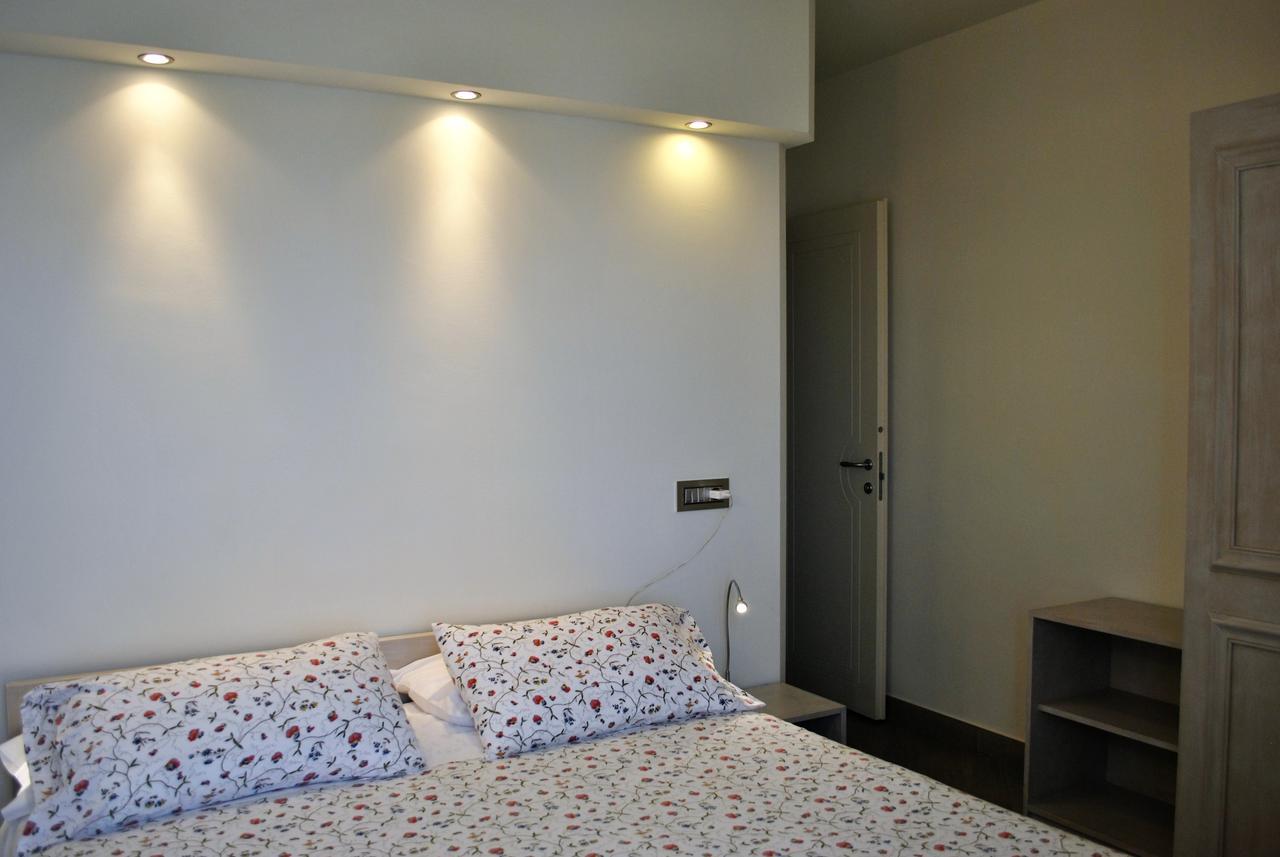 לאיגואליה Hotel Residence Baiadelsole מראה חיצוני תמונה