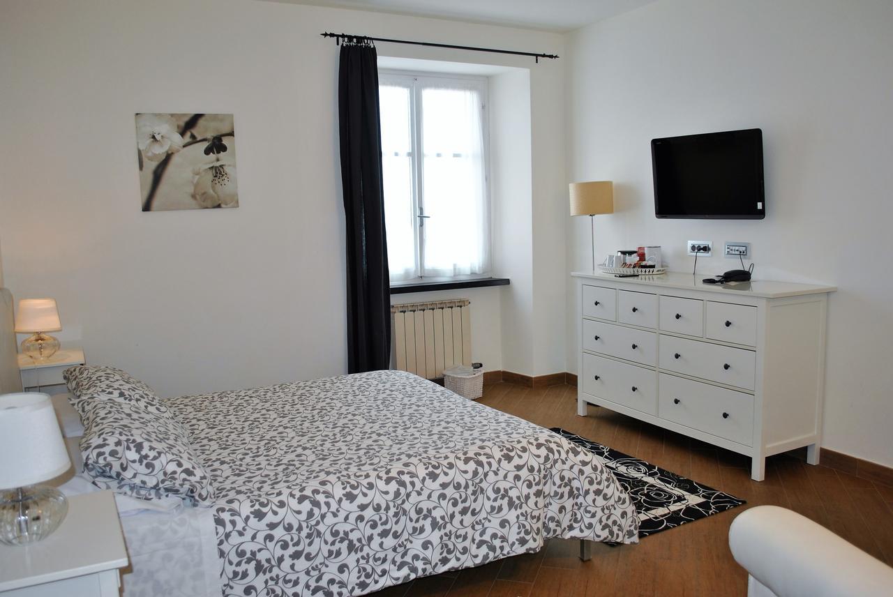 לאיגואליה Hotel Residence Baiadelsole מראה חיצוני תמונה