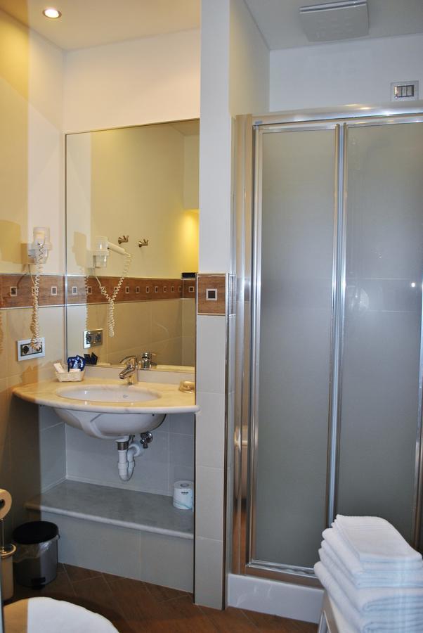 לאיגואליה Hotel Residence Baiadelsole מראה חיצוני תמונה